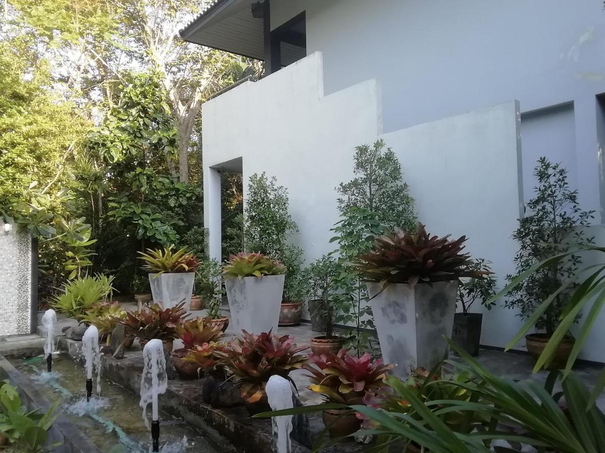 The Theatre Villa Bang Saphan Exterior photo